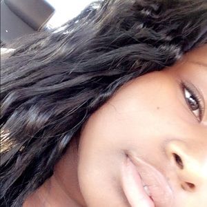 Meet your Posher, Kissa